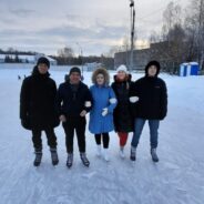 «Пирожков напекли, чаю заварили и вперёд!»